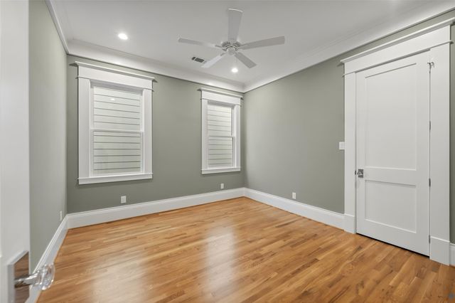 826 Ralfallen Street, Houston, TX 77008