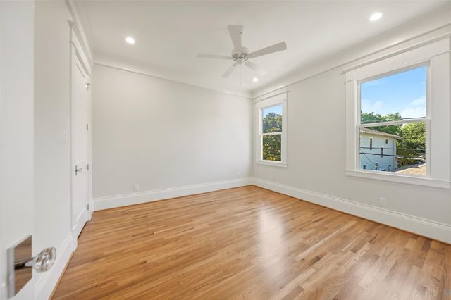 826 Ralfallen Street, Houston, TX 77008