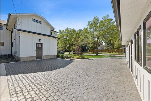 240 S Brainard Avenue 2, La Grange, IL 60525