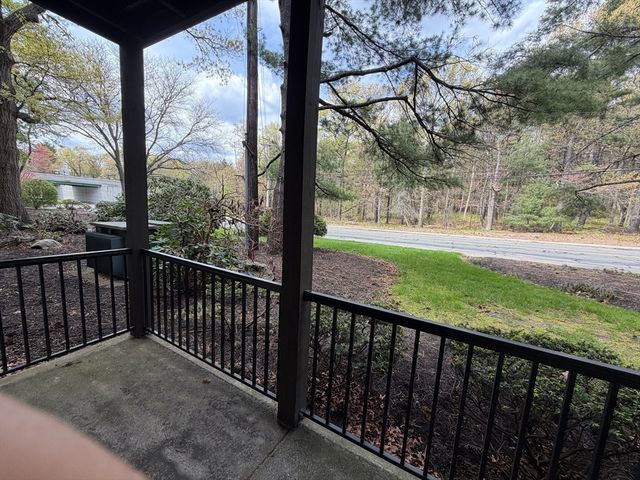 232 Canton St 107, Randolph, MA 02368