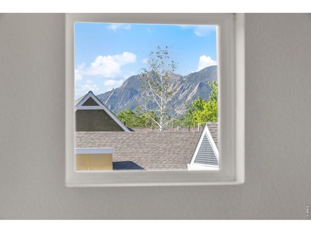 4742 18th St, Boulder, CO 80304