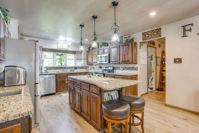 3914 Redbird Lane, Joshua, TX 76058