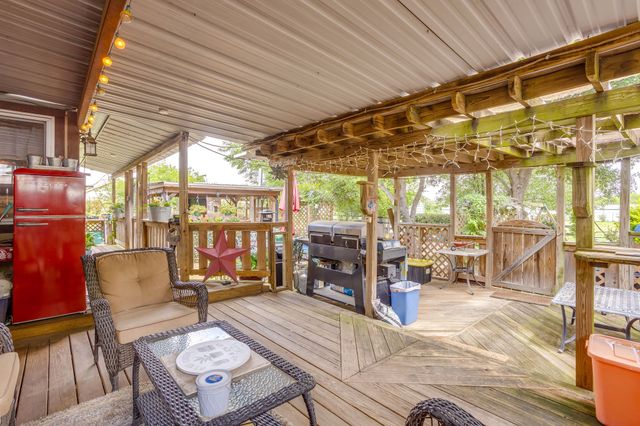 3914 Redbird Lane, Joshua, TX 76058