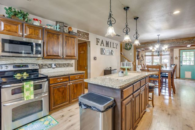 3914 Redbird Lane, Joshua, TX 76058