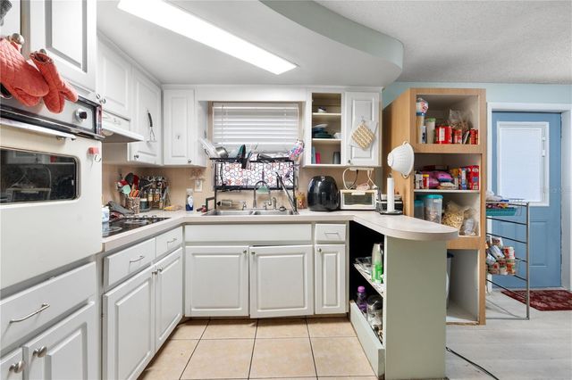 7207 COUNTRY CLUB DRIVE, Hudson, FL 34667