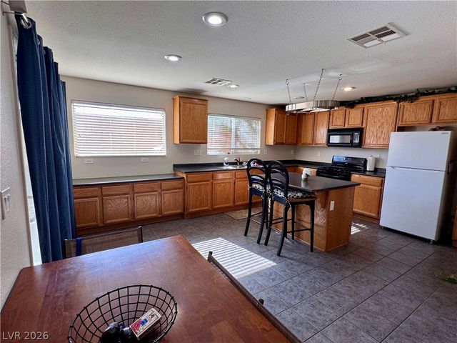 79 Lockheed Avenue, Las Vegas, NV 89183