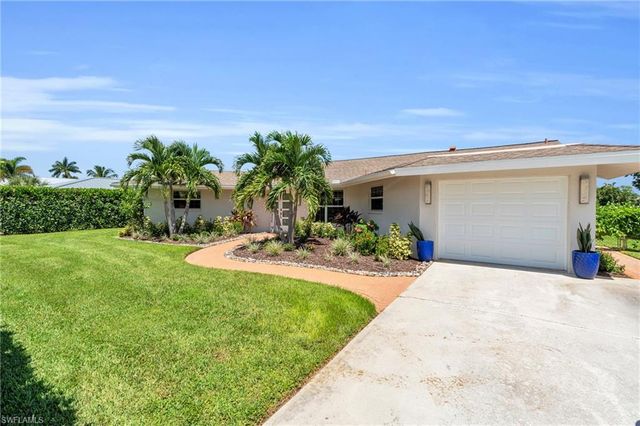 2649 Longboat DR, Naples, FL 34104