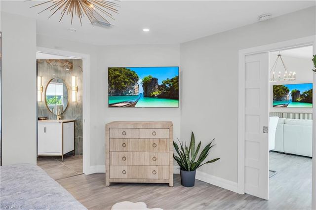 2649 Longboat DR, Naples, FL 34104
