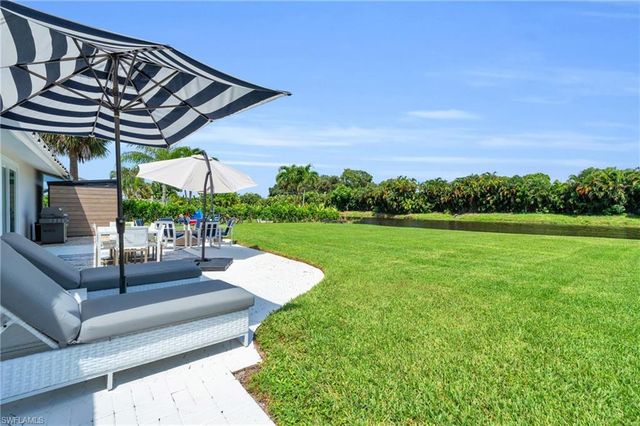 2649 Longboat DR, Naples, FL 34104