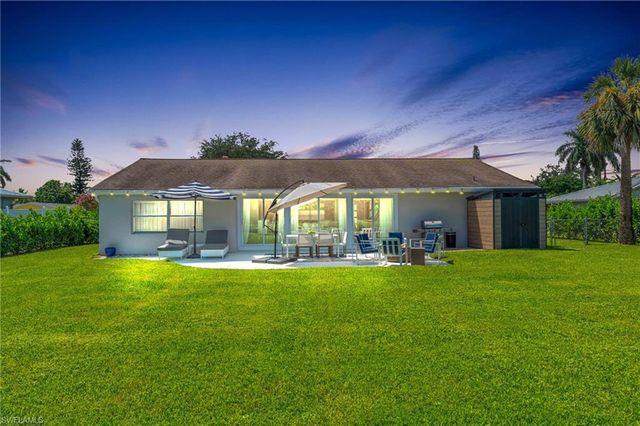 2649 Longboat DR, Naples, FL 34104