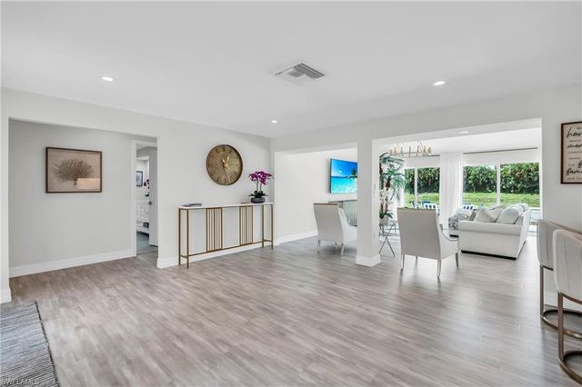 2649 Longboat DR, Naples, FL 34104