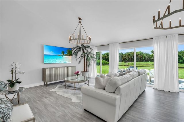 2649 Longboat DR, Naples, FL 34104