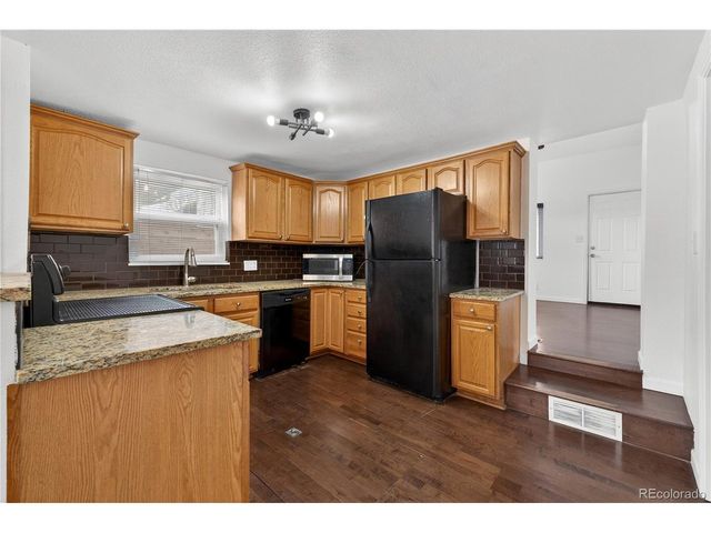 4220 Pecos St, Denver, CO 80211