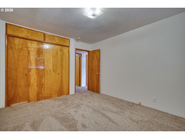 2540 GABLE Rd, St Helens, OR 97051