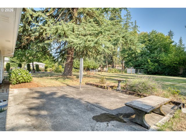 2540 GABLE Rd, St Helens, OR 97051
