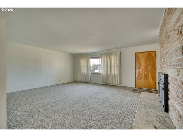 2540 GABLE Rd, St Helens, OR 97051