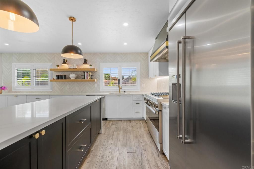 Image 12 of property listing at 7310 Margerum Avenue, San Diego, CA 92120