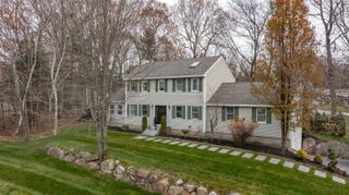 34 Lindsay Road, Hooksett, NH 03106