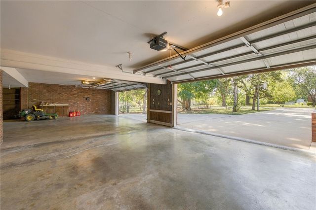509 Catlett Street, Prairie Grove, AR 72753