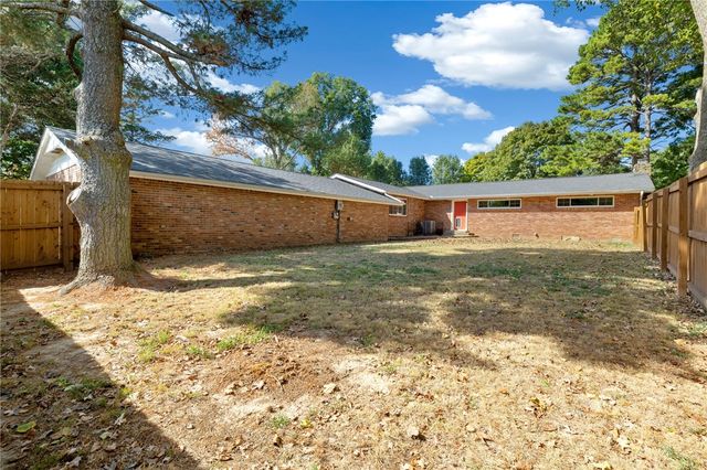 509 Catlett Street, Prairie Grove, AR 72753