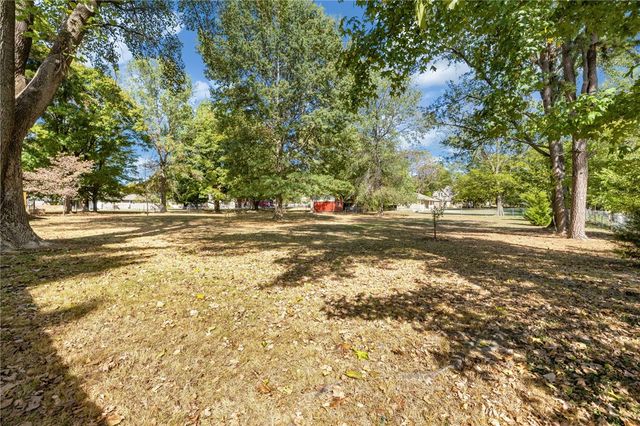 509 Catlett Street, Prairie Grove, AR 72753