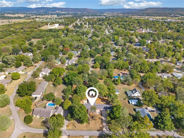 509 Catlett Street, Prairie Grove, AR 72753
