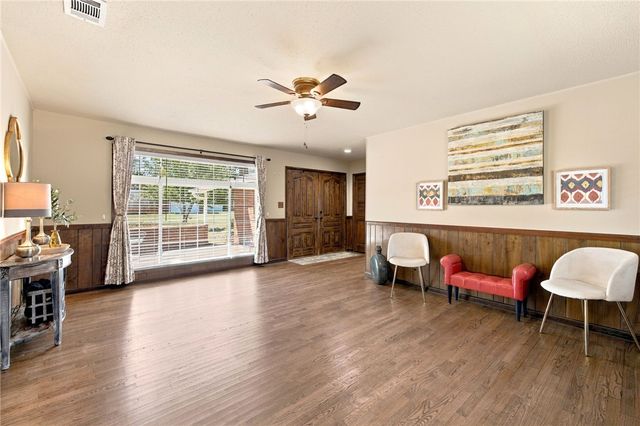 509 Catlett Street, Prairie Grove, AR 72753