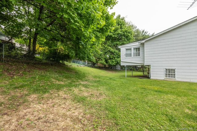 6 Wexler Court, Garnerville, NY 10923