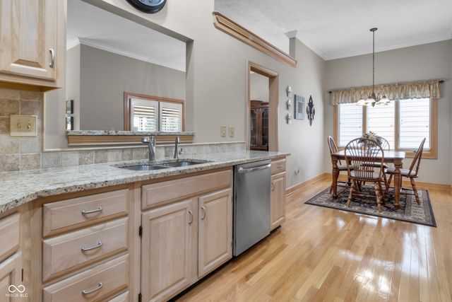 7257 River Glen Drive, Fishers, IN 46038