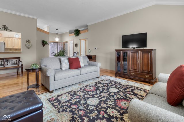 7257 River Glen Drive, Fishers, IN 46038