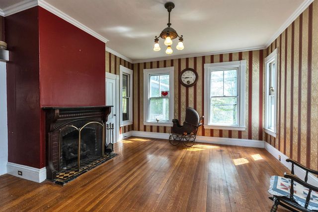 24 Maple Street, Milford, NH 03055
