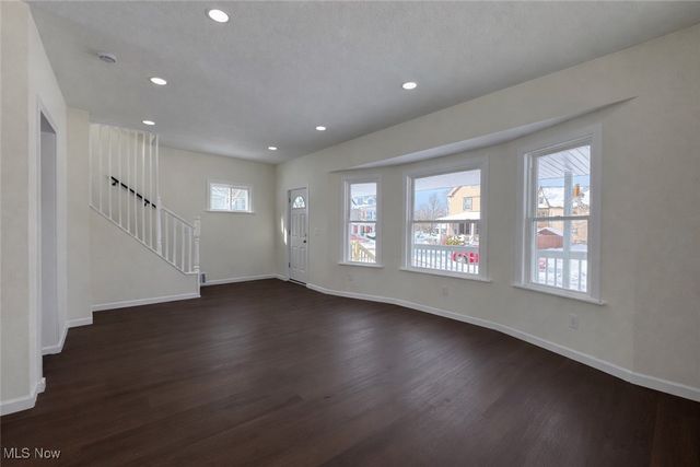 12706 Bartfield Avenue, Cleveland, OH 44108