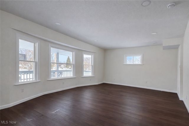 12706 Bartfield Avenue, Cleveland, OH 44108