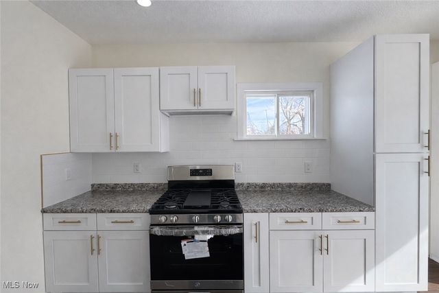 12706 Bartfield Avenue, Cleveland, OH 44108