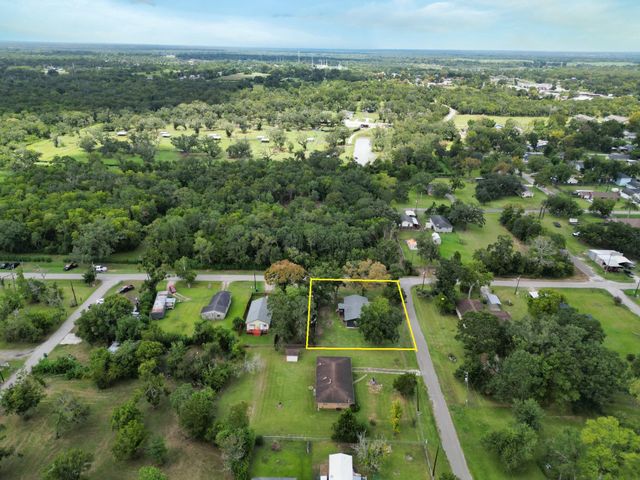 111 Georgia Street, Brazoria, TX 77422