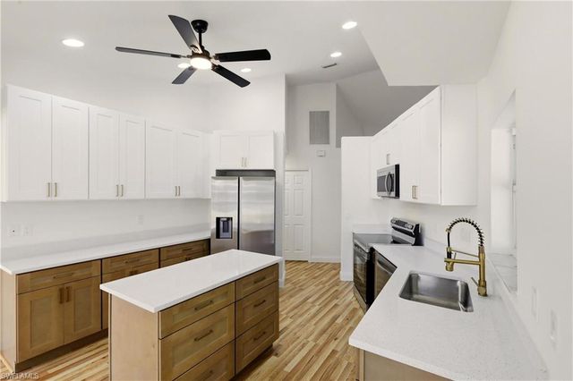 410 SE 7th ST, Cape Coral, FL 33990