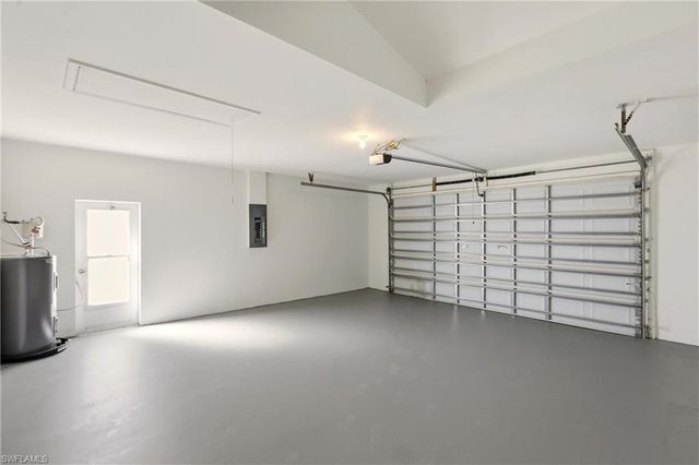 410 SE 7th ST, Cape Coral, FL 33990