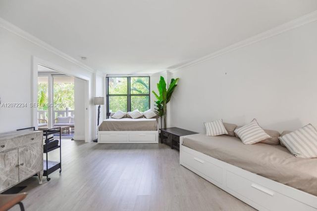 1121 Crandon Boulevard D206, Key Biscayne, FL 33149