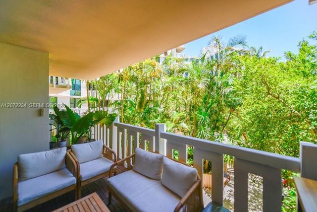 1121 Crandon Boulevard D206, Key Biscayne, FL 33149