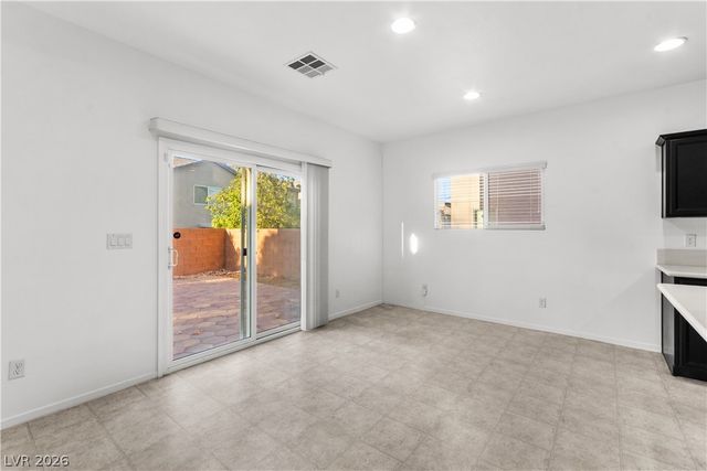 7732 Pyrenees Park Drive, Las Vegas, NV 89113