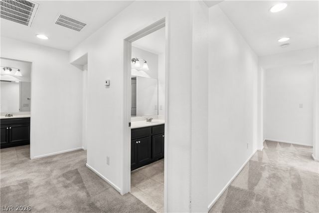 7732 Pyrenees Park Drive, Las Vegas, NV 89113