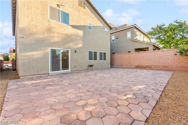 7732 Pyrenees Park Drive, Las Vegas, NV 89113
