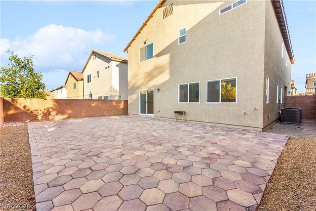 7732 Pyrenees Park Drive, Las Vegas, NV 89113
