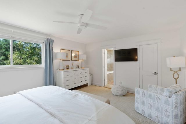 345 Confederate Circle, Charleston, SC 29407