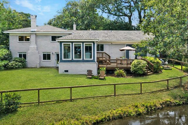 345 Confederate Circle, Charleston, SC 29407