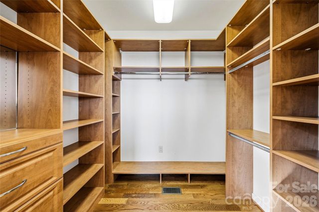 102 Horizon Hill Road, Asheville, NC 28804