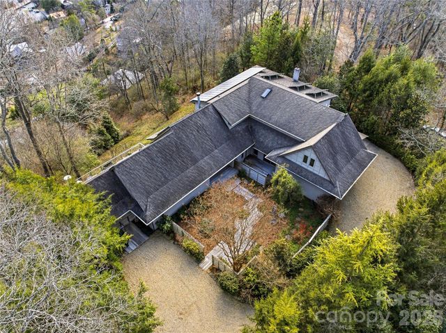 102 Horizon Hill Road, Asheville, NC 28804