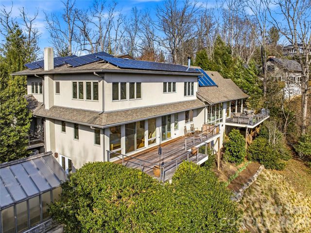 102 Horizon Hill Road, Asheville, NC 28804