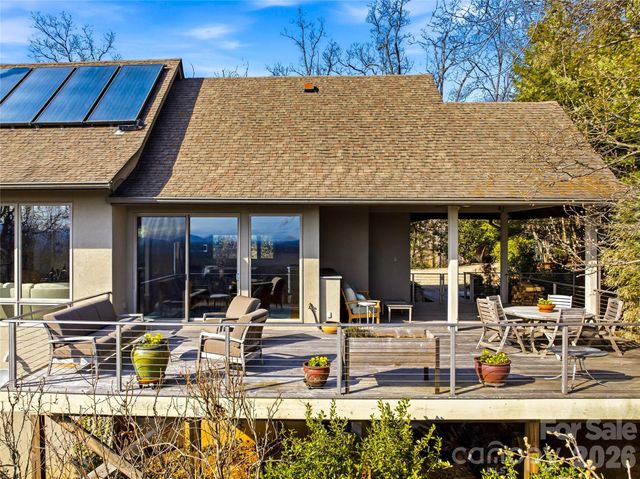 102 Horizon Hill Road, Asheville, NC 28804