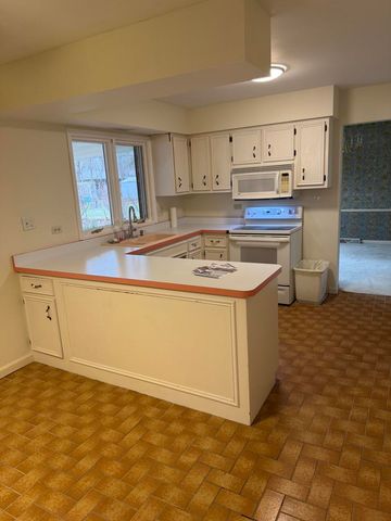 1307 Caton Avenue, Joliet, IL 60435